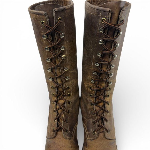 Shoes - Picture 5 of 10